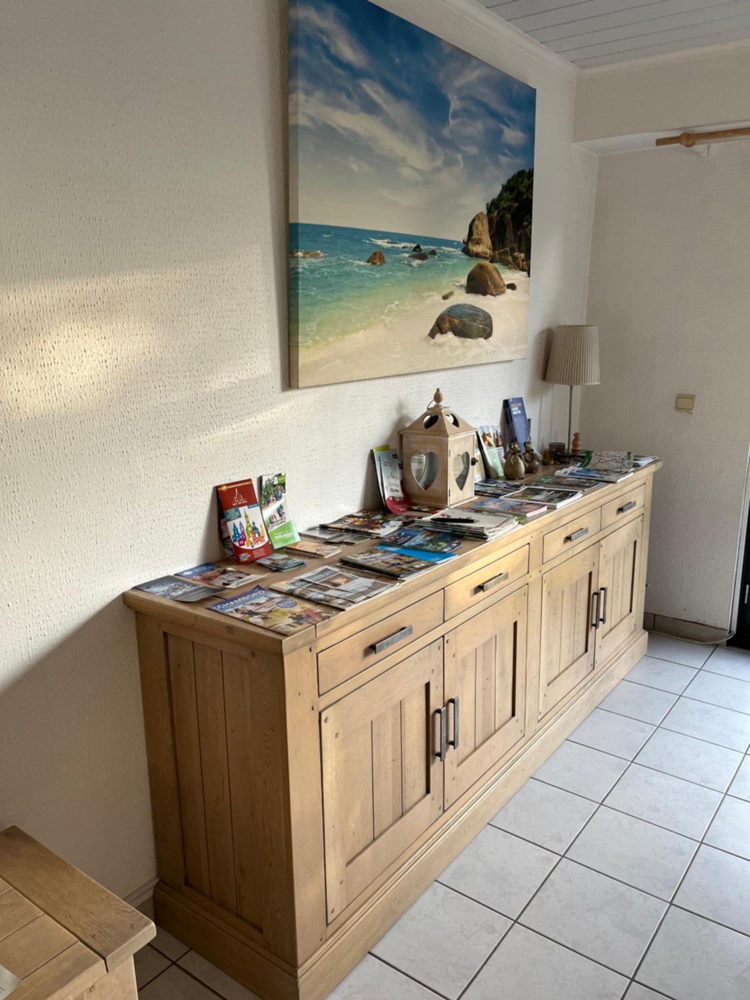 Okapi Apartment ฮาลเลอ ภายนอก รูปภาพ